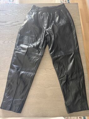 NWT cinq a sept Black Leather Jogger Pants